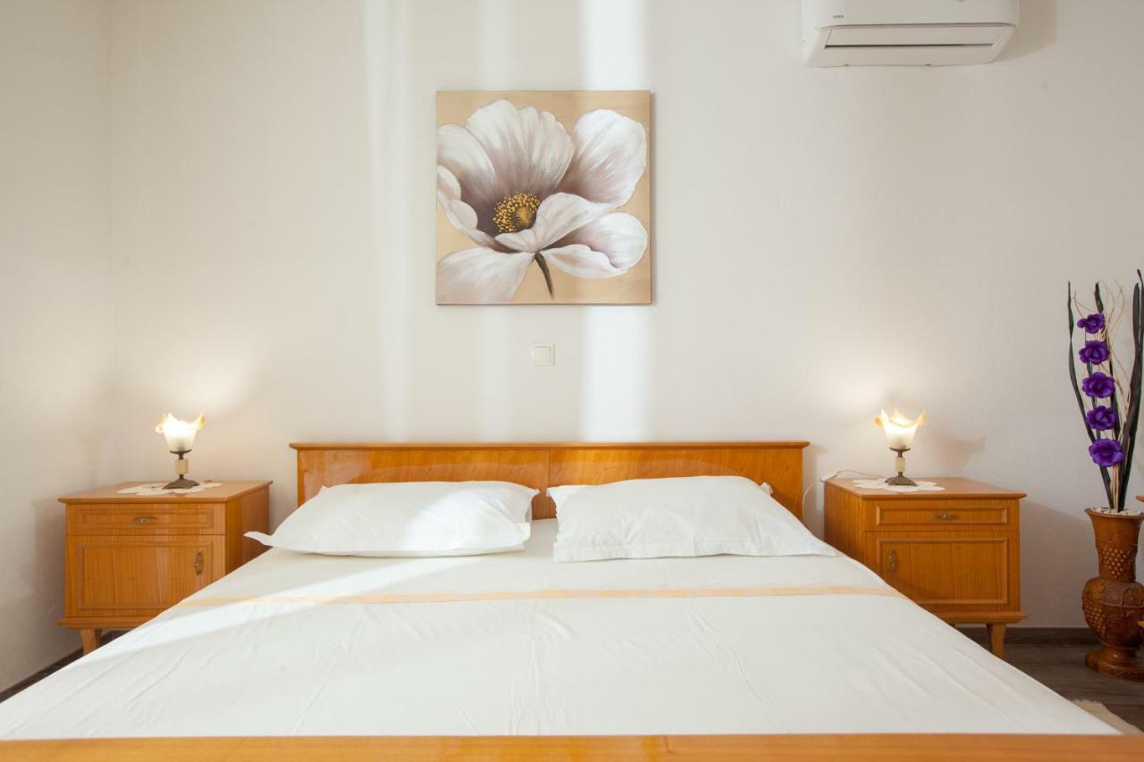 מאקרסקה Apartments Turtle Gardens מראה חיצוני תמונה