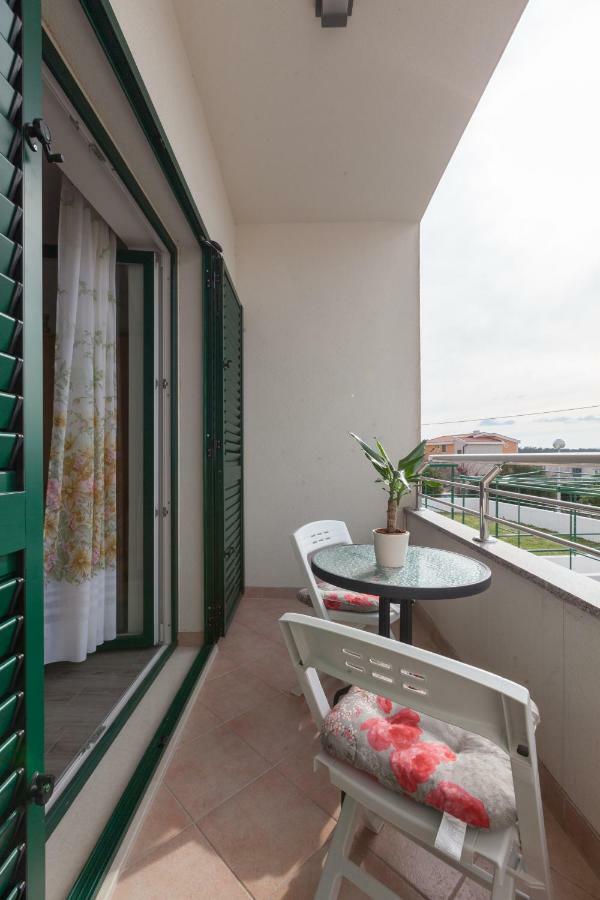 מאקרסקה Apartments Turtle Gardens מראה חיצוני תמונה